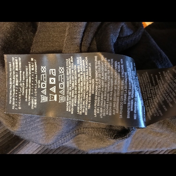 Guess Hoodie - Picture 8 of 12